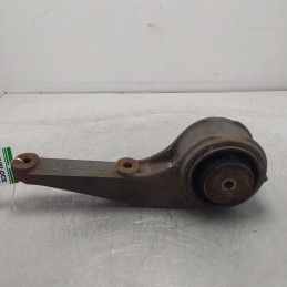 504030022 supporto anteriore cabina Iveco Eurocargo 75.18 2008