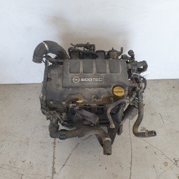 Motore nudo Opel Corsa D...