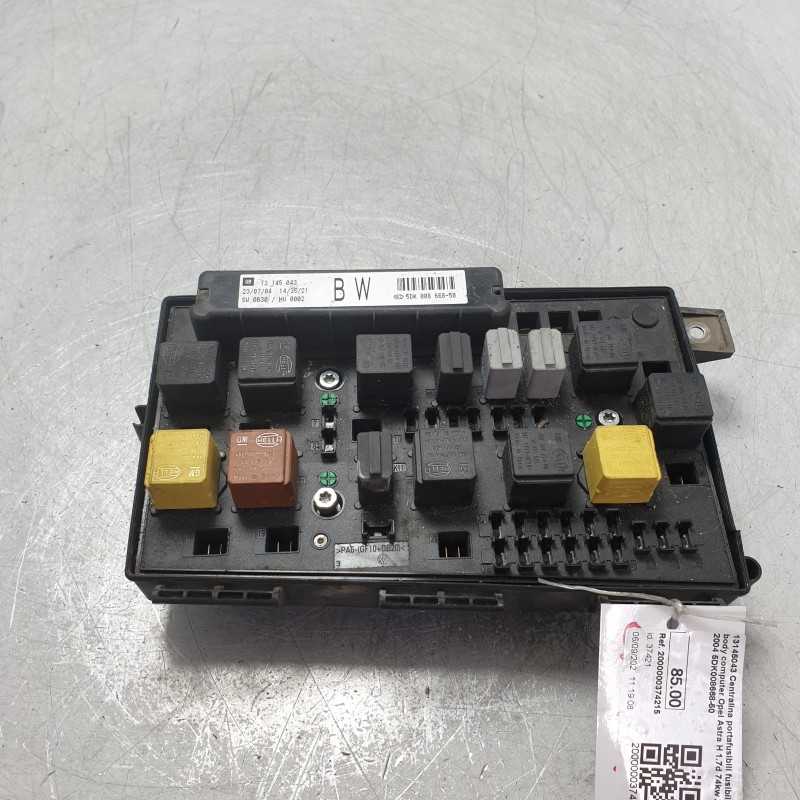 13145043 Centralina portafusibili fusibiliera body computer Opel Astra H 1.7d 74kw Z17DTH 2004 5DK008668-50