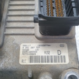 ME731HA029 Centralina ecu motore Alfa Romeo 147 1.6benz 2001-10 0261207727 00551985560