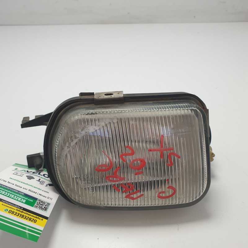 2158200556 faretto fendinebbia Mercedes W203 Classe C 2002 anteriore SX sinistro Hella