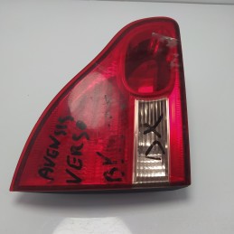 8158144140 Stop fanale LUCI posteriore interno Sx Toyota Avenis Verso 2001-04