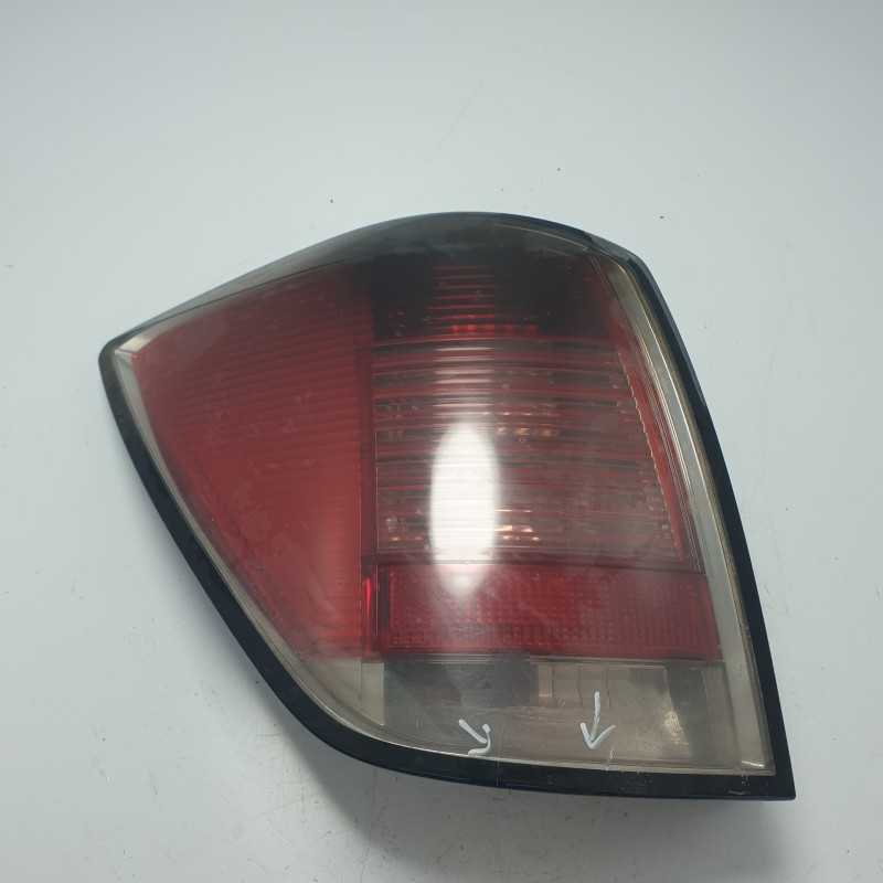 24451838 Stop fanale luci posteriore sx Opel Astra H SW 2008 SCHEGGIATO INTERNAMENTE