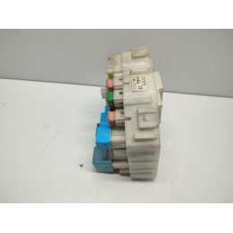 8272142040 CENTRALINA SCATOLA FUSIBILI TOYOTA RAV 4 II 2.0 16V 116CV 2000-05 