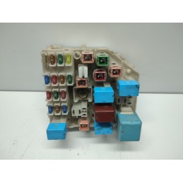 8272142040 CENTRALINA SCATOLA FUSIBILI TOYOTA RAV 4 II 2.0 16V 116CV 2000-05 