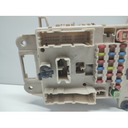 8272142040 CENTRALINA SCATOLA FUSIBILI BODY COMPUTER TOYOTA RAV4 II 2.0 TDI D-4D 2000-05