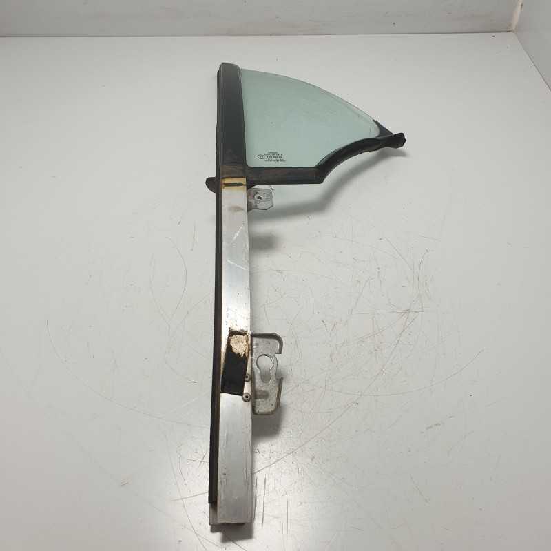 0000557V013C41A00 Vetro fisso portiera ant sx Smart Fortwo W450 City-Coupè 1998-07