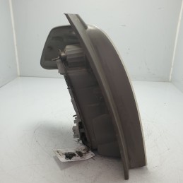 815510F020 faro fanale stop Toyota Corolla Verso 2.0 D4D 16V 85 KW 2004 posteriore DX destro