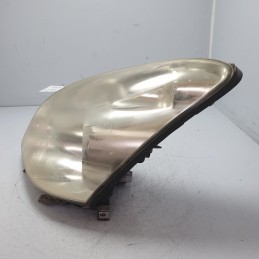 811700F010 faro fanale proiettore Toyota Corolla Verso 2.0 D4D 16V 85 KW 2004 anteriore SX sinistro da lucidare