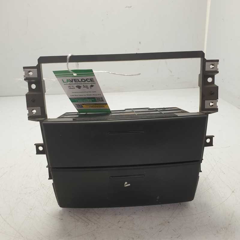 84760-3E100 console centrale con pulsanti multifunzioni Kia Sorento MK1 2002-06