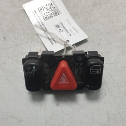 2028207810 pulsante interruttore 4 frecce emergenza Mercedes W202 Classe C 1998