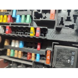 CENTRALINA SCATOLA FUSIBILI RENAULT LAGUNA MK3 2007-14 8200393836