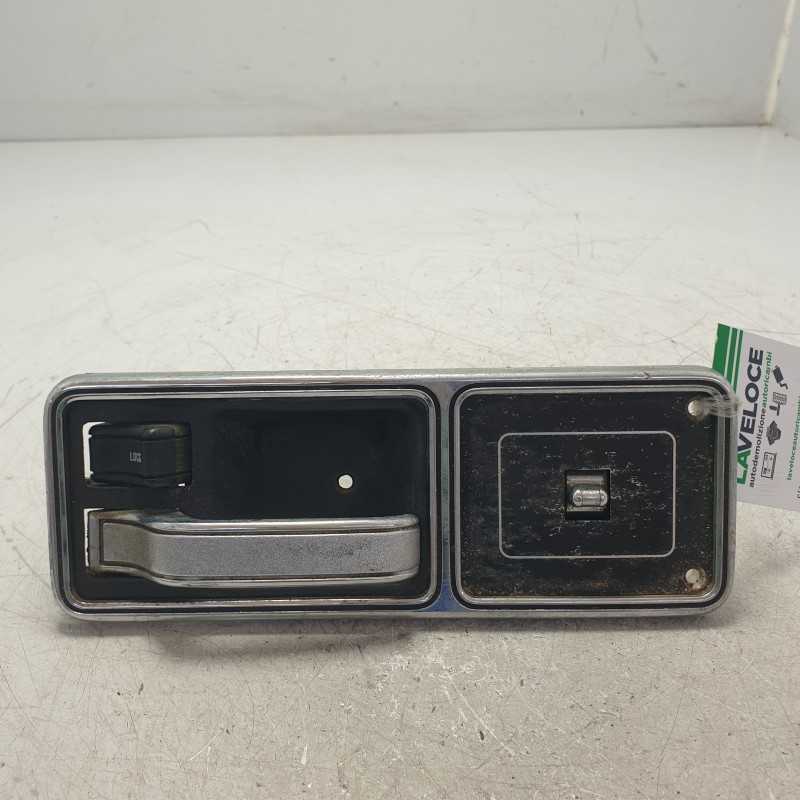 55000871 Maniglia interna portiera post sx Jeep Cherokee I XJ 2.5TD 4X4 1978-01 con interruttore alzavetro
