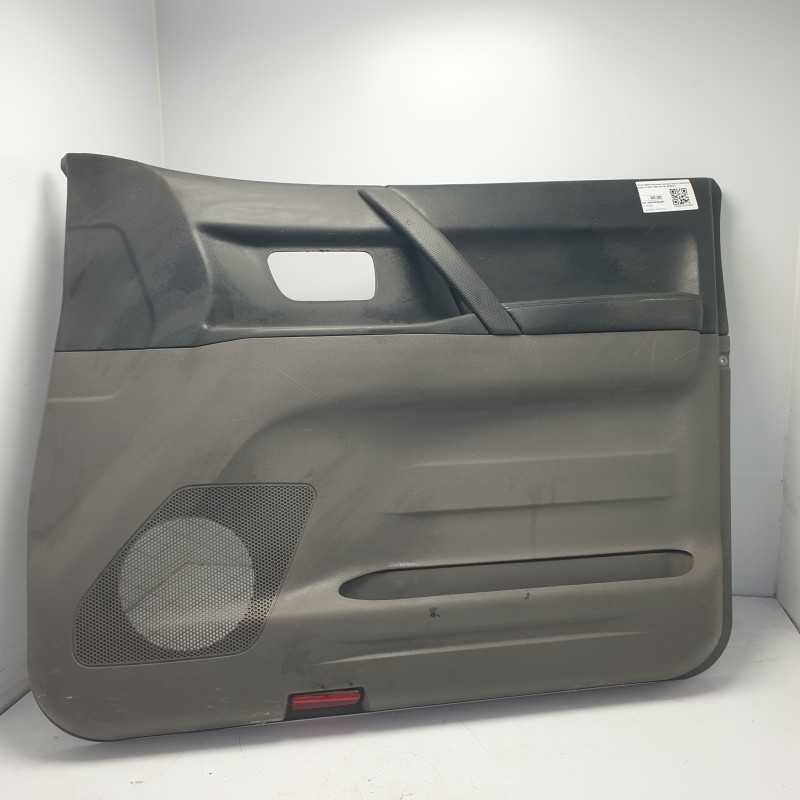 7221A156HA Pannello portiera ant dx Mitsubishi Pajero III DI-D V60 4X4 5P 2000-07