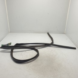 5705A217 Guarnizione guida vetro porta ant sx Mitsubishi Pajero III 3.2 DI-D 3P 4X4 2000-07