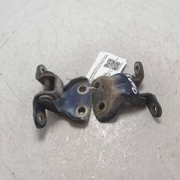 8240190J35 8240190J35 Cerniere 2xpz sup e inf porta ant sx Nissan Terrano II R20 4X4 3 PORTE 1996-07