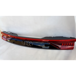 AUDI Q8 4M8 stop FARO POSTERIORE COFANO POSTERIORE 4M8945095D