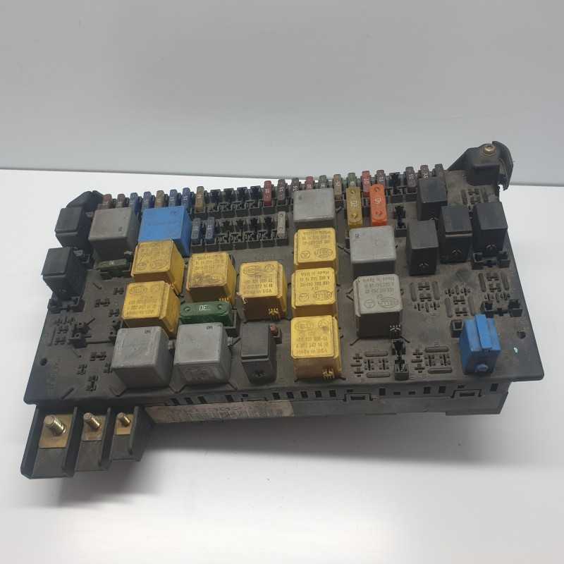 CENTRALINA SCATOLA FUSIBILI MERCEDES W163 ML 1635450205