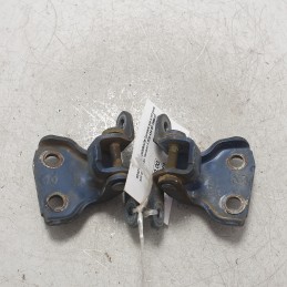 8240190J35 8240090J35 Cerniere sup e inf porta ant dx Nissan Terrano II R20 4X4 5P 1996-07