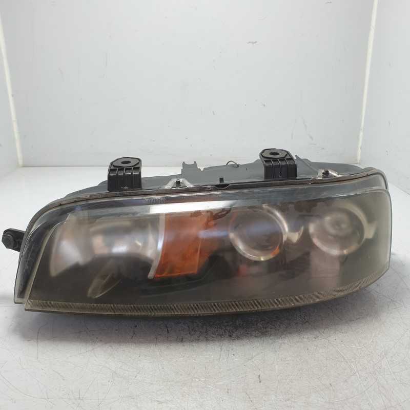 51712397 faro fanale proiettore Fiat Punto 2° serie 188 1999-03 anteriore SX sinistro CONNETTORE OSSIDATO