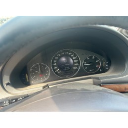 Per ricambi Mercedes classe E220 W211  2.2 110KW 150CV 646961 2002