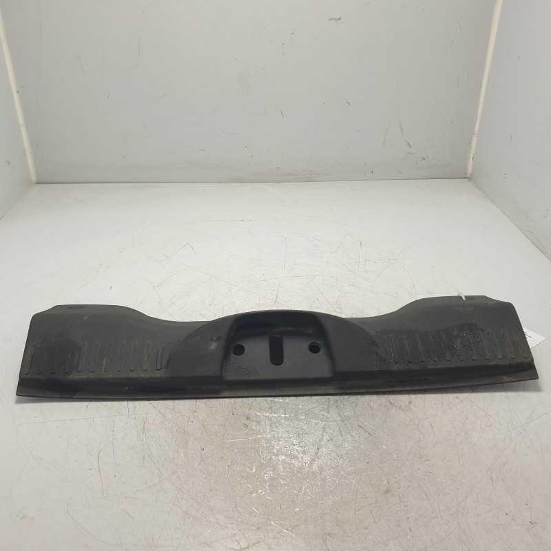 735448015 battiportellone rivestimento bagagliaio Fiat 500 312 1.2 B 51 KW 2007-15