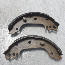 03013701642 Ganasce freno posteriore Ford Fiesta II Tutti i tipi 1983 178 30x4x145 bendix c/perno D c/perno S