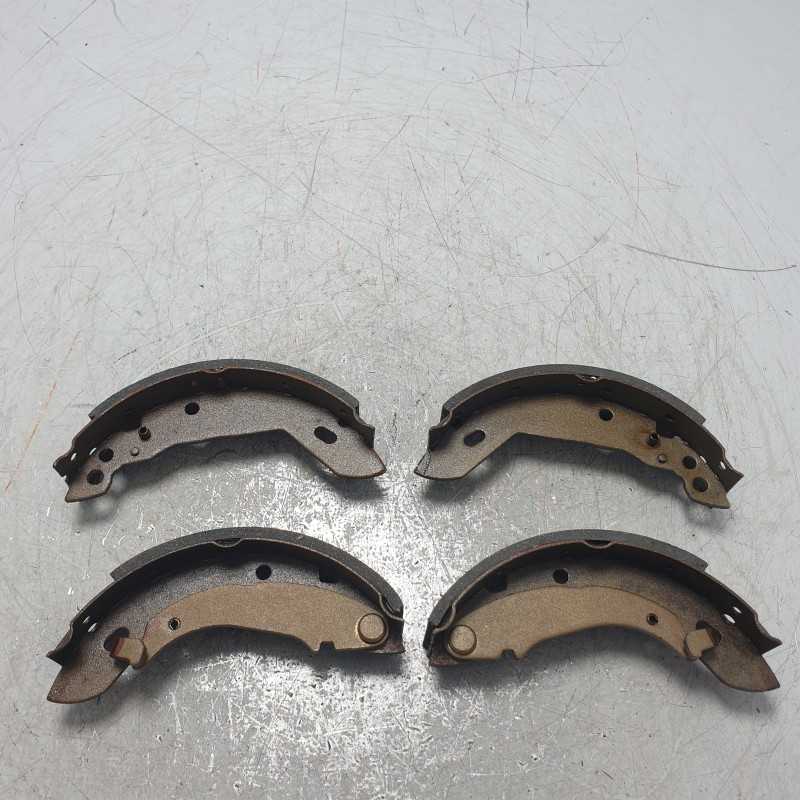 0204113505 Ganasce freno posteriori Renault Super 5 1.4 R9 R11 tutti i tipi 1984 180 40x4.8x140 Girling