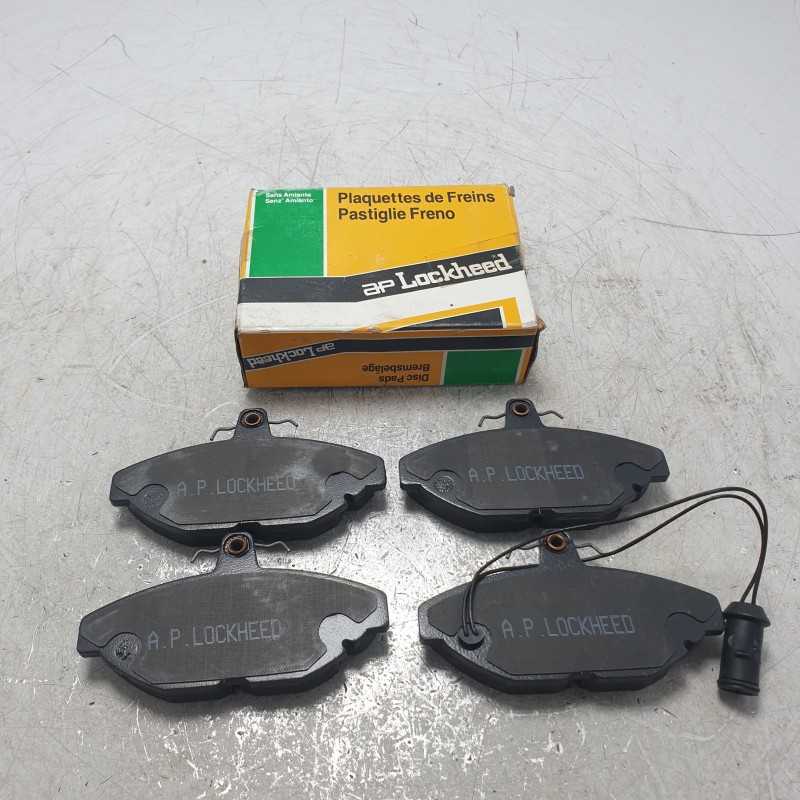 WVA21084 LP0254 Kit 4 pastiglie freno anteriori Austin Rover Maestro 1983
