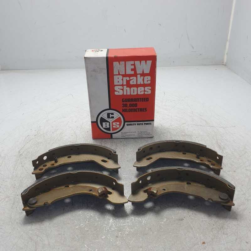 SF242 BCS Kit 4 ganasce freni posteriori Renault R9 R11 R5 Supercinque 1981-88