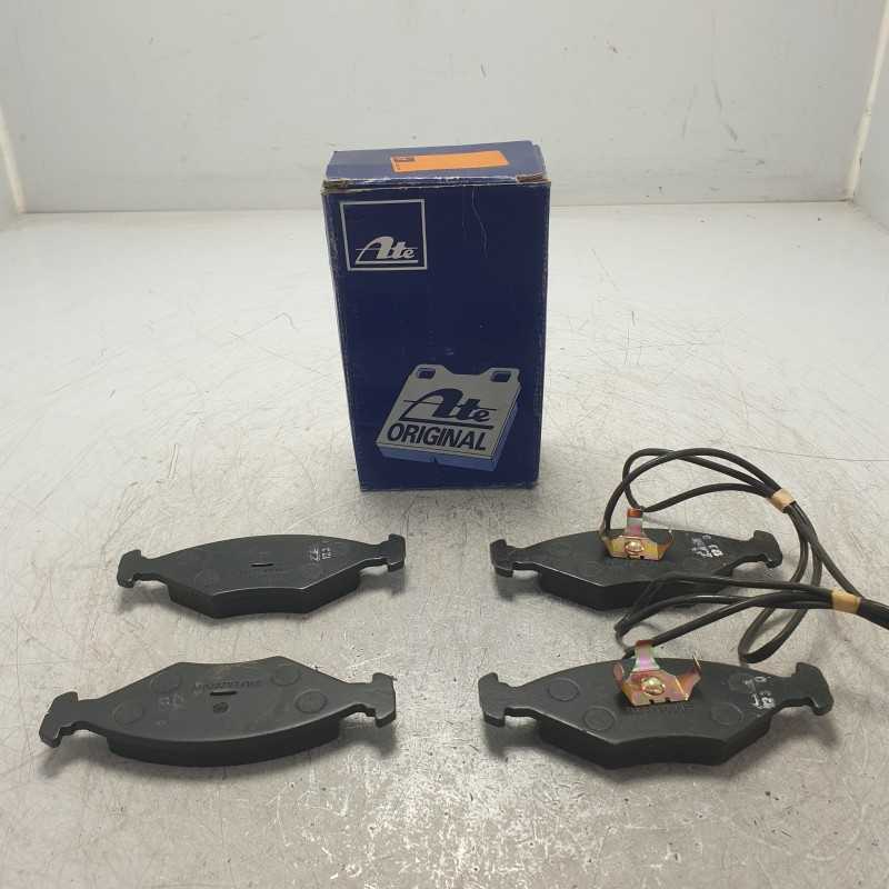 77362310 Kit 4 pastiglie freno anteriori Fiat Palio Weekend 1999-02