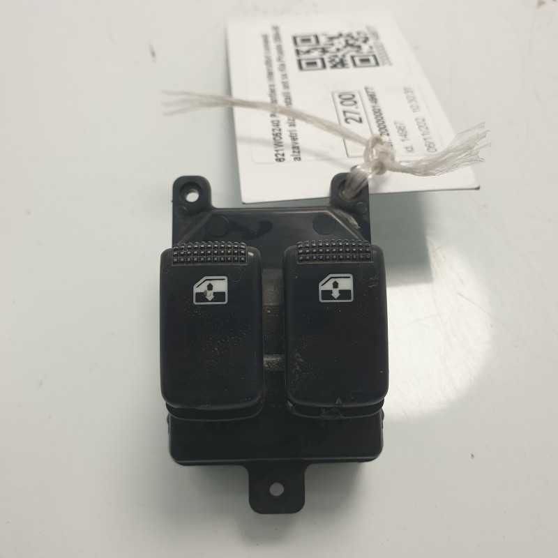 621W05240 Pulsantiera interruttori comandi alzavetri alzacristalli ant sx Kia Picanto 2004-08 7PIN