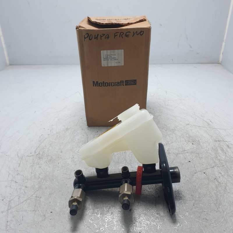 6645754 pompa freni con vaschetta Ford Fiesta MK3 GFJ 1.1 1.3 1.4 1.8D 1989-97 Motorcraft
