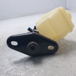 7117258 pompa freni con vaschetta Ford Fiesta MK3 GFJ modello senza ABS 1989-95