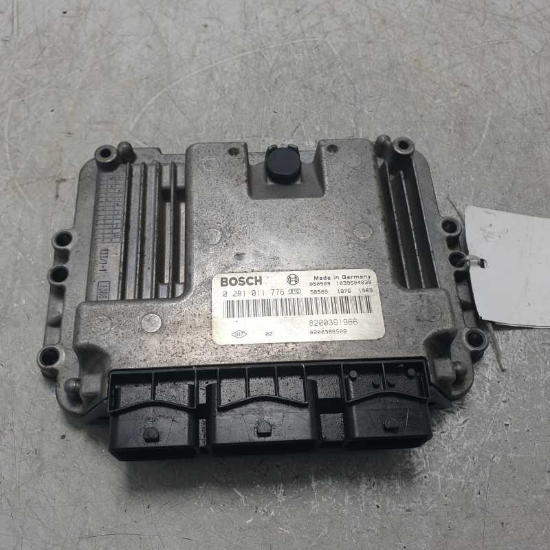 8200391966 Centralina ecu motore Renault Megane II 1.9 88KW F9QB8 2005 0281011776