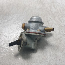 Pompa carburante meccanica AC Mercedes W108 W11 W112 epoca benzina Pierburg