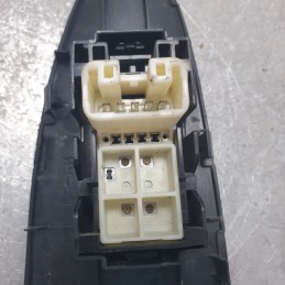 74231-42090 Interruttori alzavetro ant dx Toyota Rav 4 A3 2.2d 110kw 2ADFHV 2009