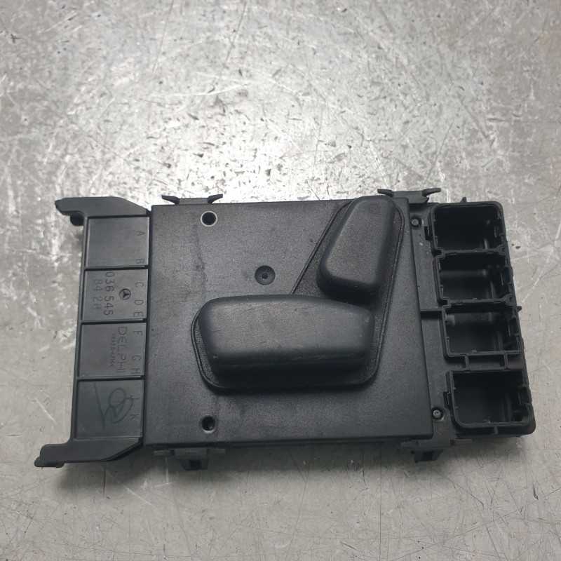 A1638201910 Interruttore pulsante regolazione sedile ant sx Mercedes ML W163 2.7D 612963 2003