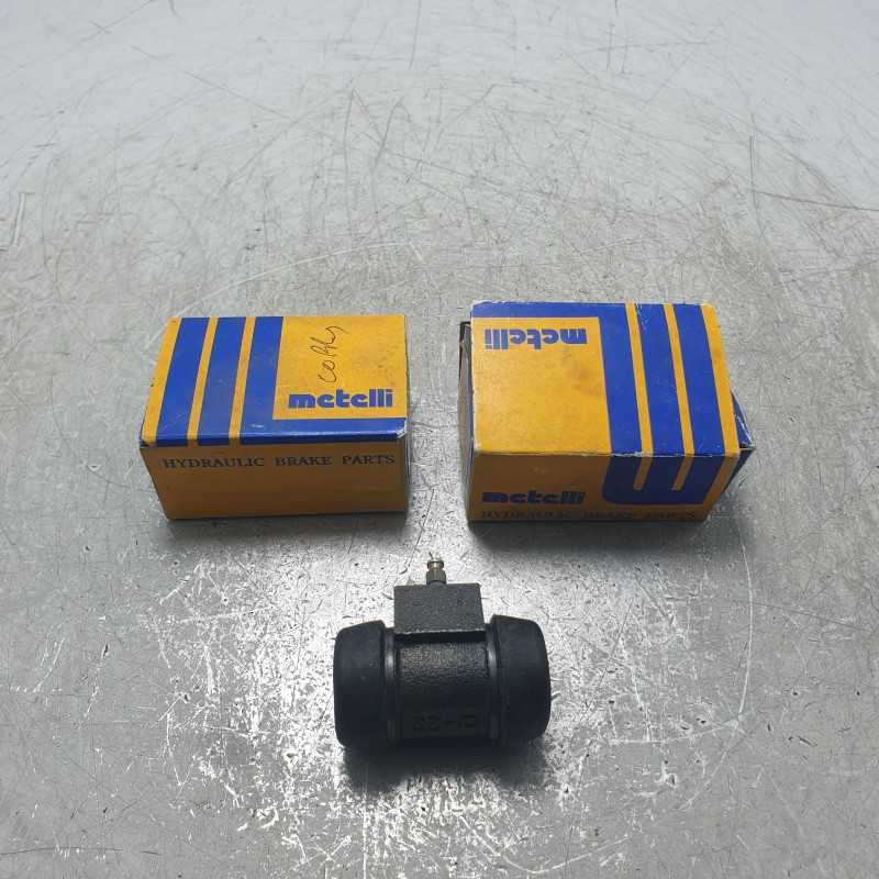 91023266 coppia cilindretto ruota freno post SX DX Bedford CF Van 1969-84 Metelli 04-0246 04-0245