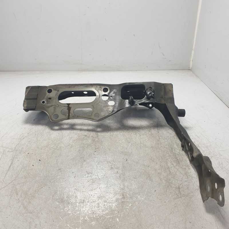5711730050 Traversa frontale sup destra Lexus IS II XE2 220D 2.2D 2ADFHV 2006