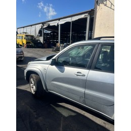 Per ricambi Toyota RAV 4 A2 2.0 DIESEL 85KW 1CDFTV Cambio manuale 2004