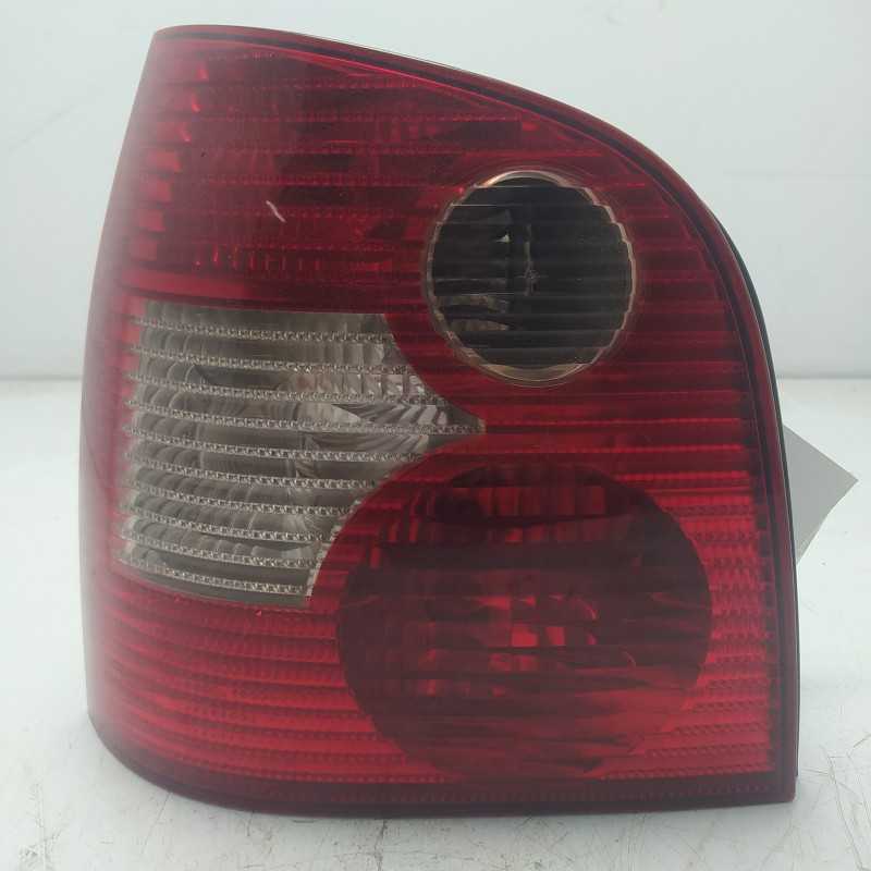 6Q6945257 Stop fanale proiettore luci post sx VW Polo 9N 1.4D AMF 2004