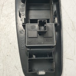 6Q1867171 Interruttore pulsantiera ant sx alzavetri VW Polo 9N 1.4D AMF 2004