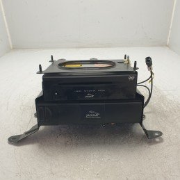 2R8310E887AD Autoradio...