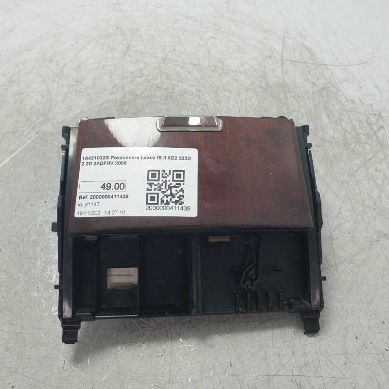1A421032G Posacenere Lexus IS II XE2 220D 2.2D 2ADFHV 2006