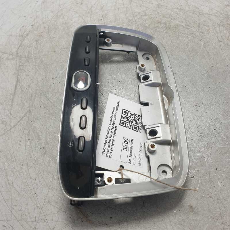 7355013600 Pulsantiera console centrale cruscotto Fiat Punto 199 EVO 1.3MTJ 199A9000 2011 61139100 735506945