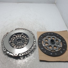 21207560203 kit frizione BMW E81 E87 E88 E82 E90 E92 E93 E91 E60 E61 E84 E83 E85 Serie 3 5 1 Z4 X1 X3 2004-15