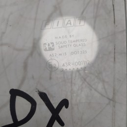 5935385 Vetro fisso posteriore dx Fiat Uno 146 1984-95