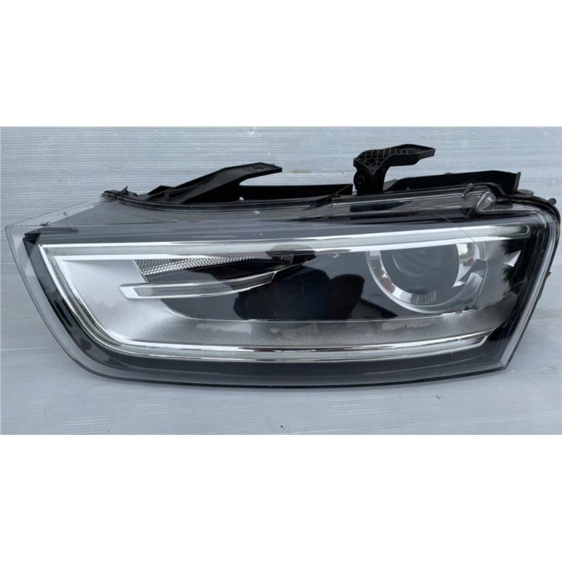 Faro proiettore anteriore sx AUDI Q3XENON 8U0941043 Faro proiettore anteriore sx AUDI Q3XENON 8U0941043