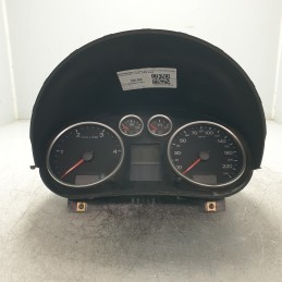 8Z0920900M Quadro strumenti contachilometri Audi A2 8Z0 1.4TDI AMF 2002